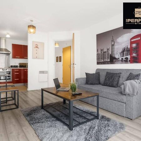 Atlantis 1Bdr City Centre By Your Perfect Stay Short Lets Birmingham With Netflix & Free Parking Exterior photo