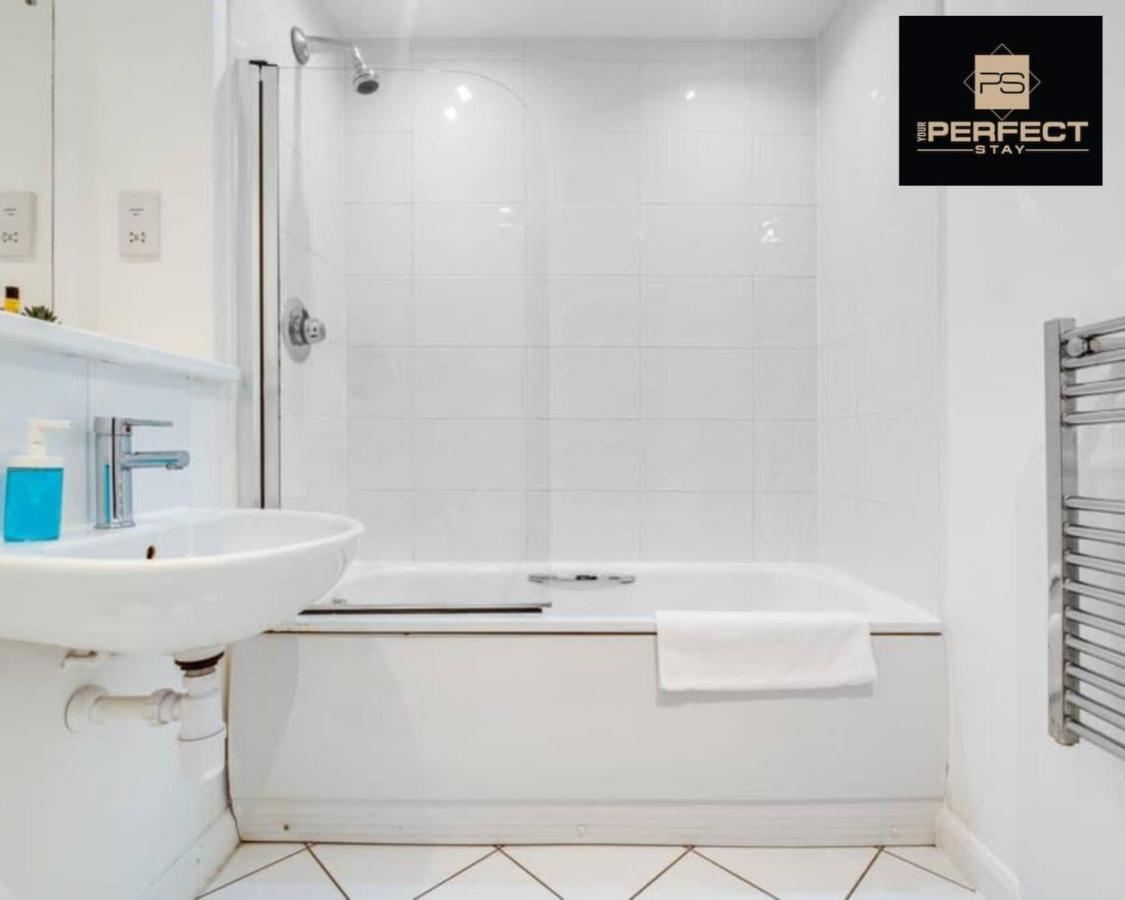 Atlantis 1Bdr City Centre By Your Perfect Stay Short Lets Birmingham With Netflix & Free Parking Exterior photo