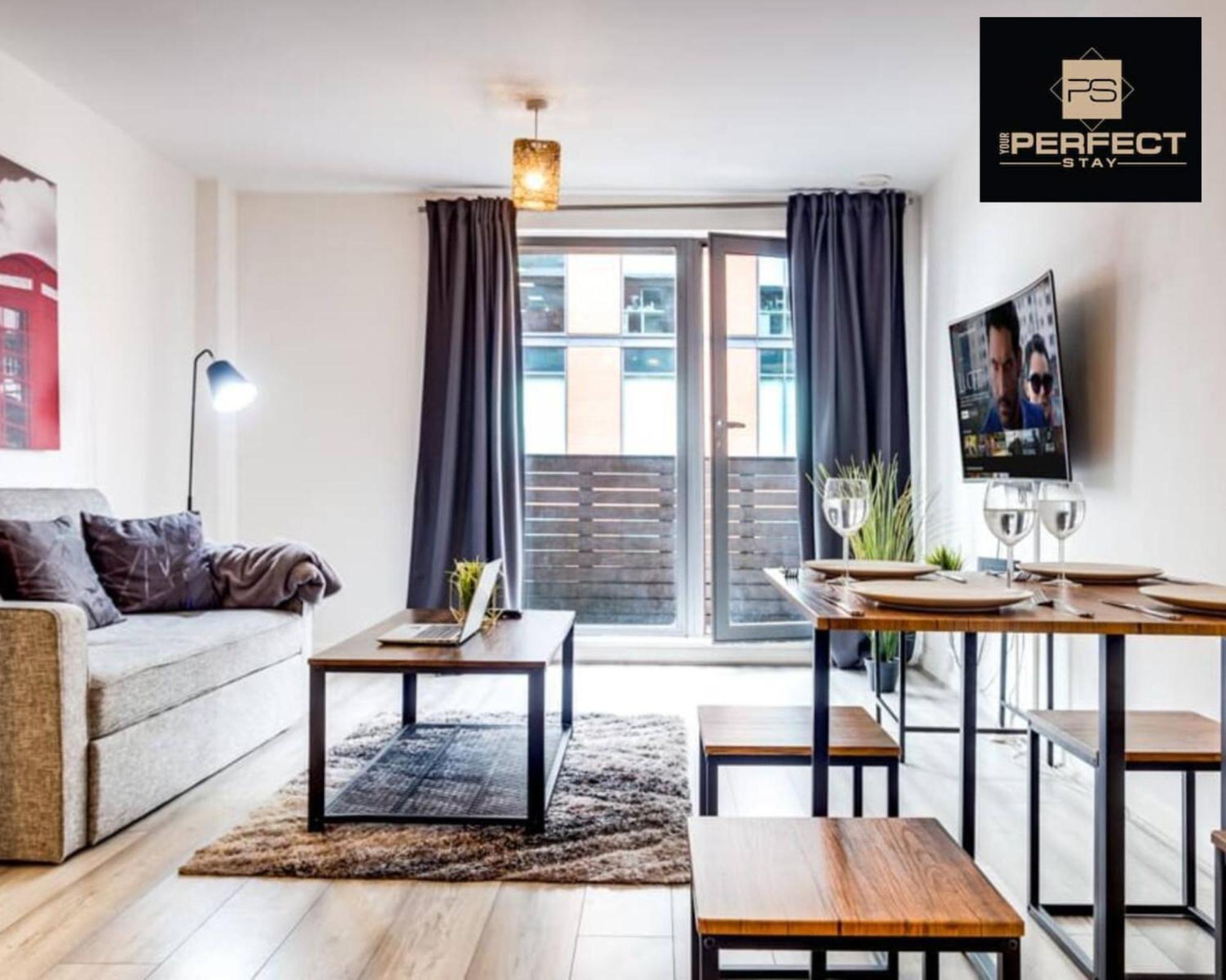 Atlantis 1Bdr City Centre By Your Perfect Stay Short Lets Birmingham With Netflix & Free Parking Exterior photo